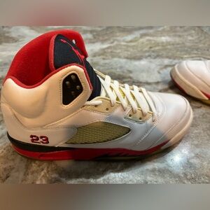 2006 Nike Air Jordan 5 Retro Fire Red 136027-162 Men's Size 11 Sole Cracking